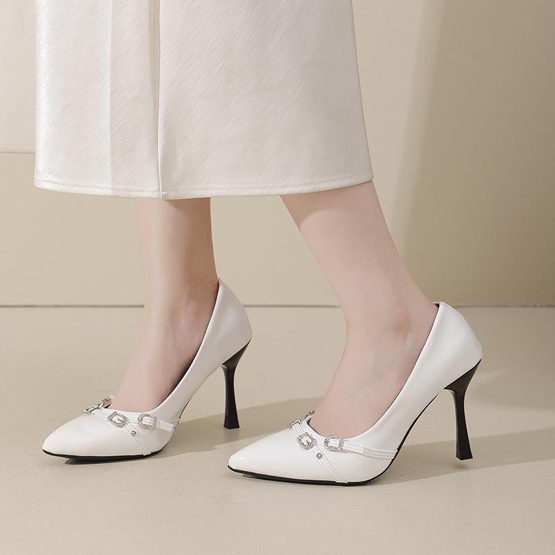 Comfortable and stable heels, black light and familiar, beautiful high heels for women, new French temperament high heels for women in spring and autu