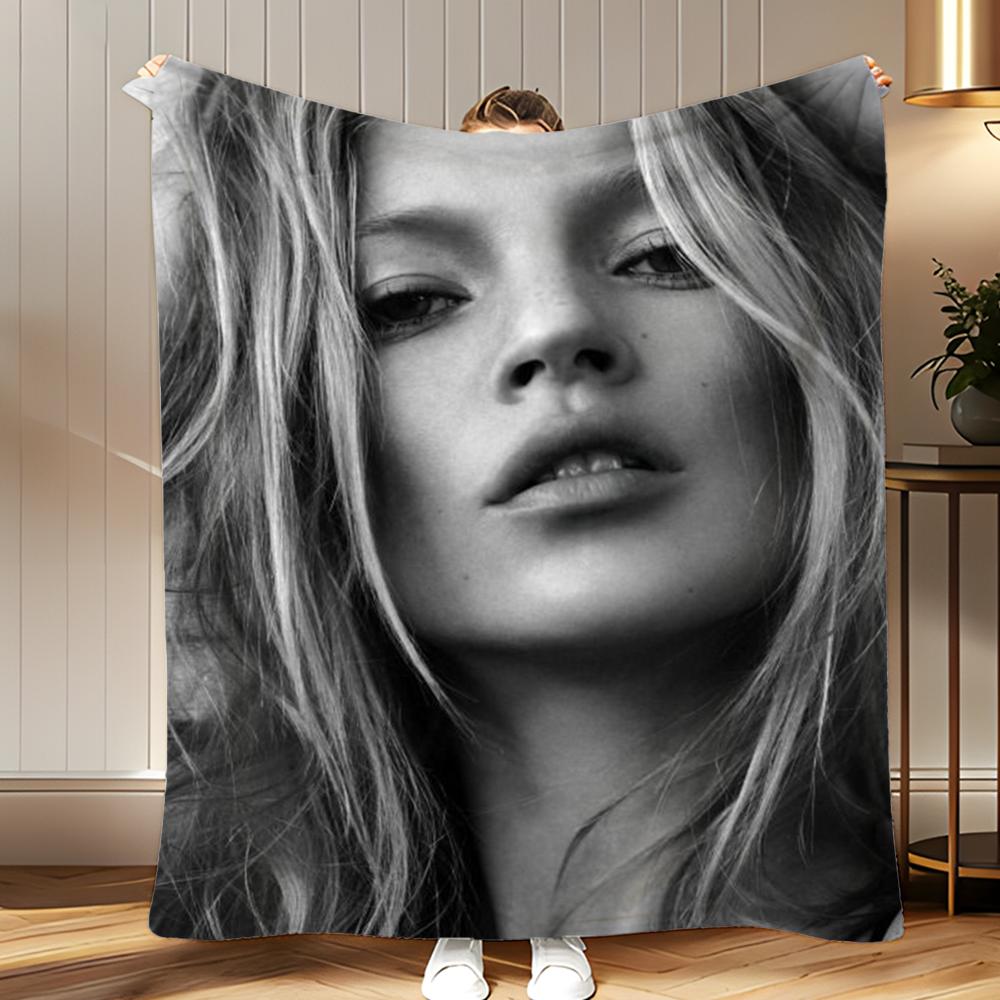 fashion icon Kate Ann Moss Throw Soft Coral Fleece Blanket 310gsm Fluffy Warm Throw for Sofa Bed Couch Bedroom Decor