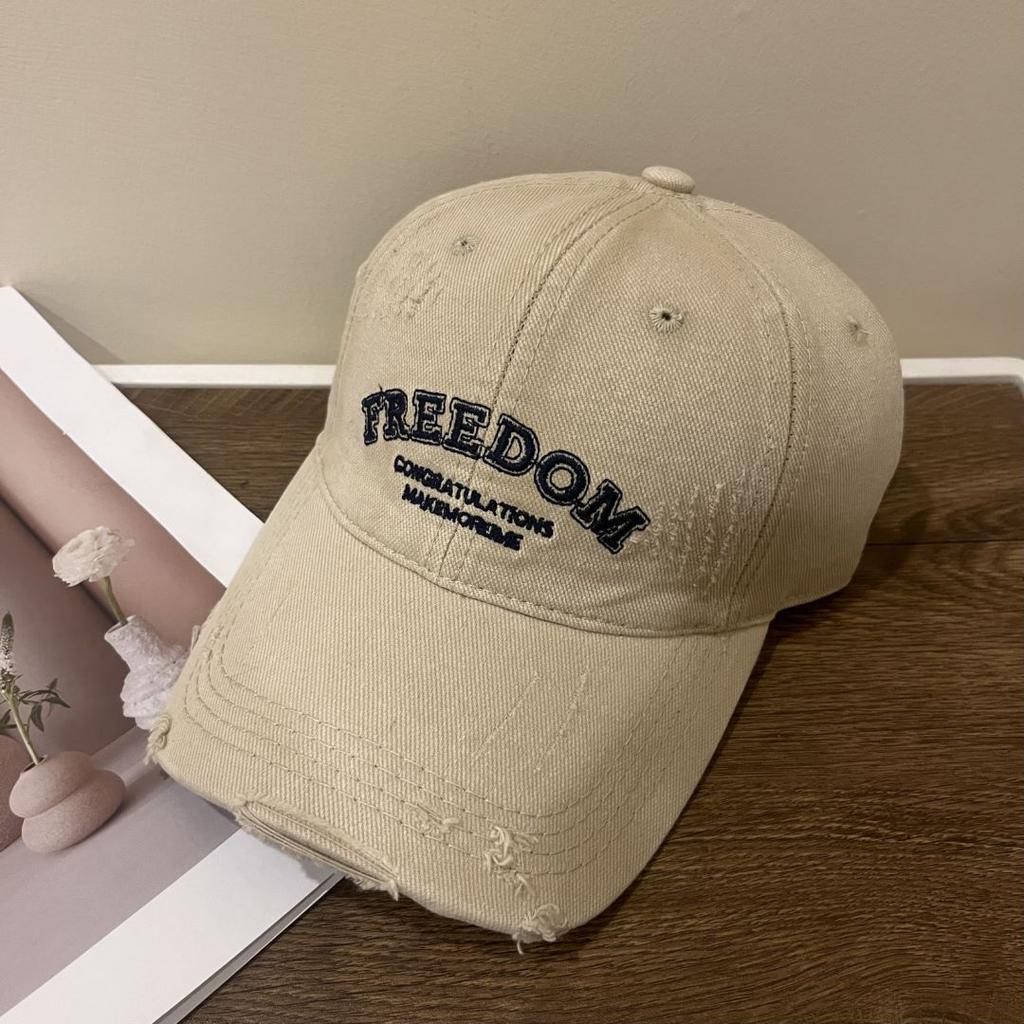 Japanese and Korean Letter Embroidery with Rotten Edges and Casual and Fashionable Versatile Street Soft Top Baseball Cap New Style