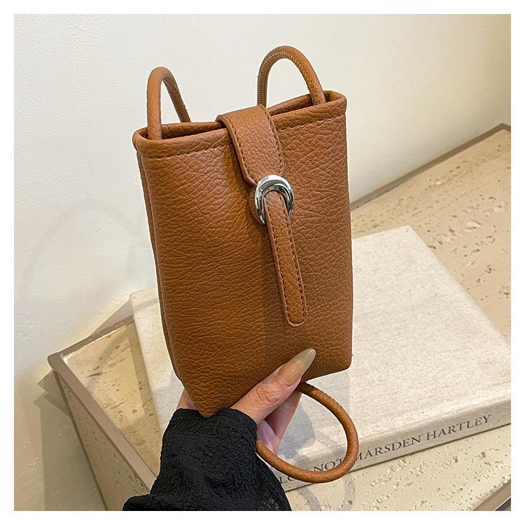 New Hot Selling Women's Shoulder Bag High Quality Pu Leather Handbags Large Capacity Crossbody Bags for Women Phone Purse Flap
