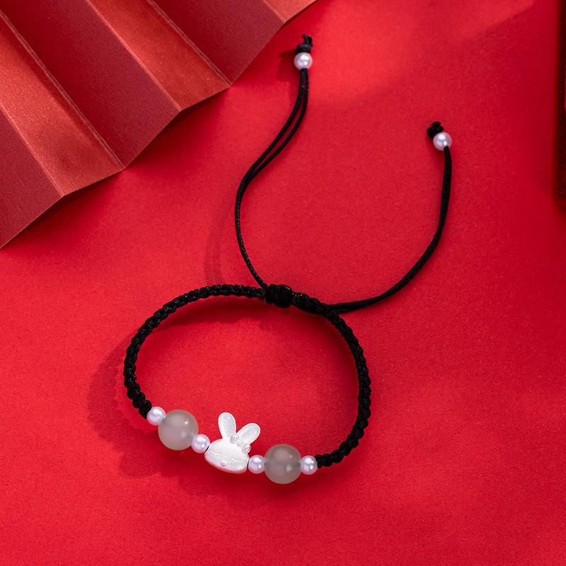 PANJBJ Kaninchen Armband für Damen Mädchen Rotes Geflecht Verstellbarer Schmuck Neujahrs Geburtstagsgeschenk Dropshipping Großhandel