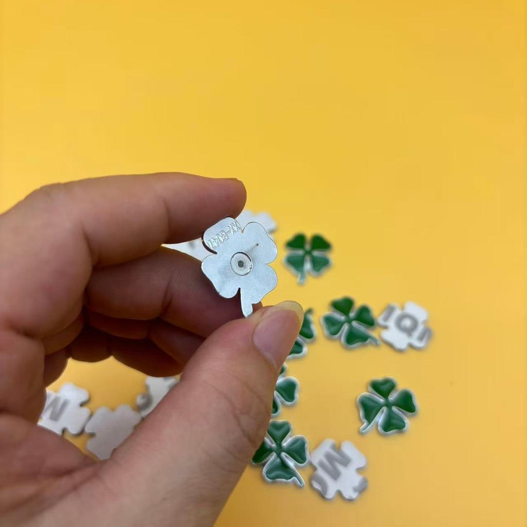 3D Metal Green Four-Leaf Emblem, Car Interior Badge For Giulietta Giulia Spider 147 156 166 159 GT