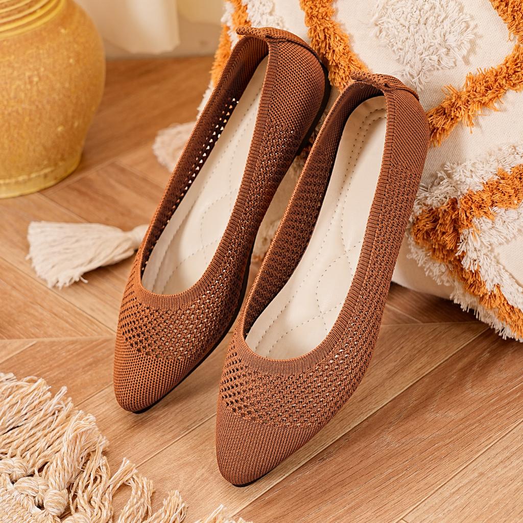 Women Lightweight Solid Knitted Shoes Women Pointed Toe Flats Breathable Mesh Casual Ballet Sneakers Slip on Ladies Loafers