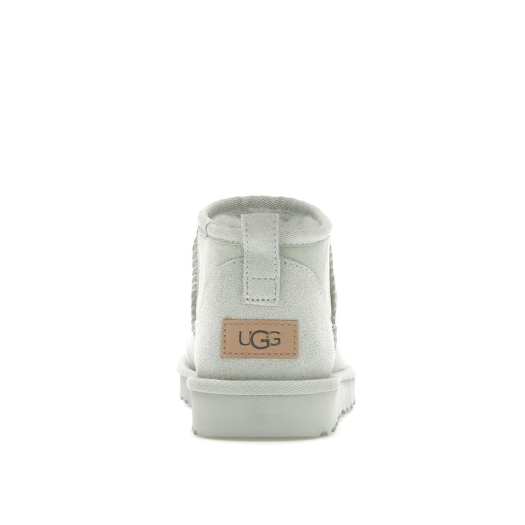 UGG Classic Ultra Mini Boot Goose Women Sneakers Grey 1116109-GOO