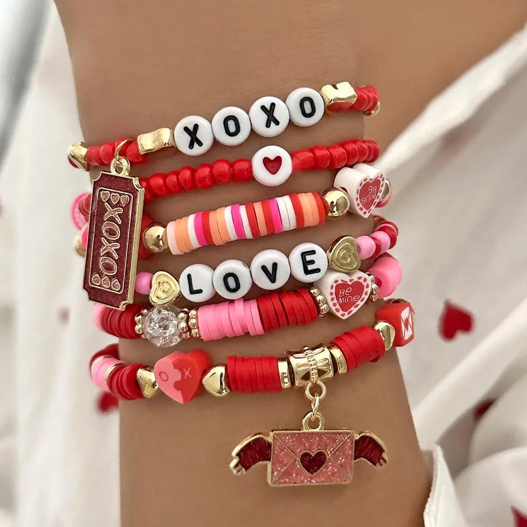 6Pcs/Set Romantic Love Heart Pendant Bracelets for Women Girls Cute Pink Soft Clay Beaded Bangles Valentine's Day Jewelry Gift