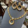 Ba Li Family Has The Same Trendy Brand Necklace, Western Antique Copper Plated 18K Gold Round Diamond Necklace Earrings Set.