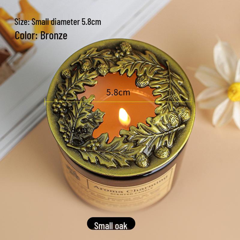 Aroma Candle: Heat-Gathering Alloy Lid for Even Burning with Snuffer