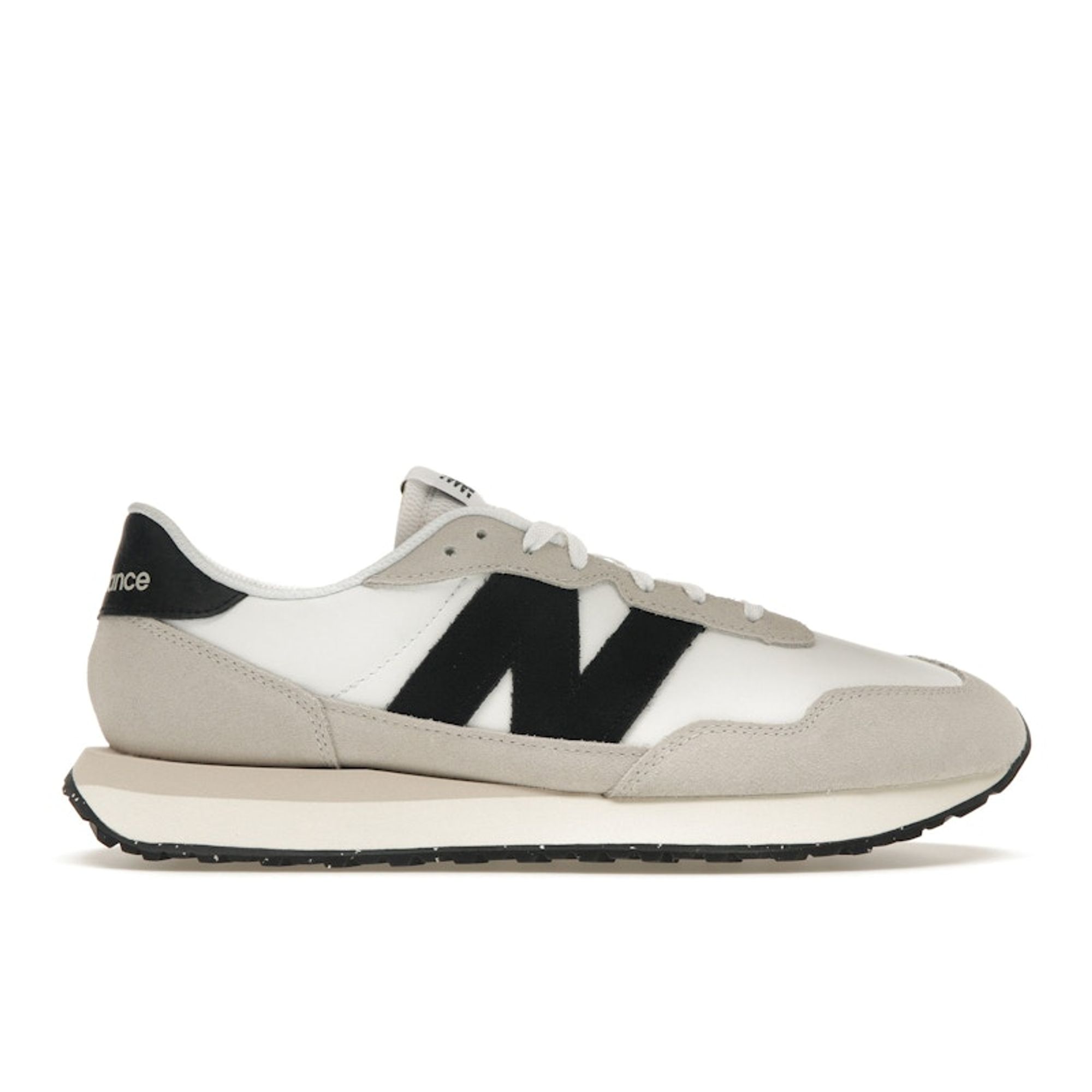 

Кроссовки унисекс New Balance 237 Sea Salt Black MS237SF 38