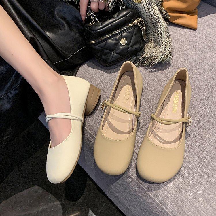 French Gentle Mary Jane Shoes Women's Spring 2025 New Models with Skirts Versatile Single Shoes Shallow Soft-soled Beanie Shoes