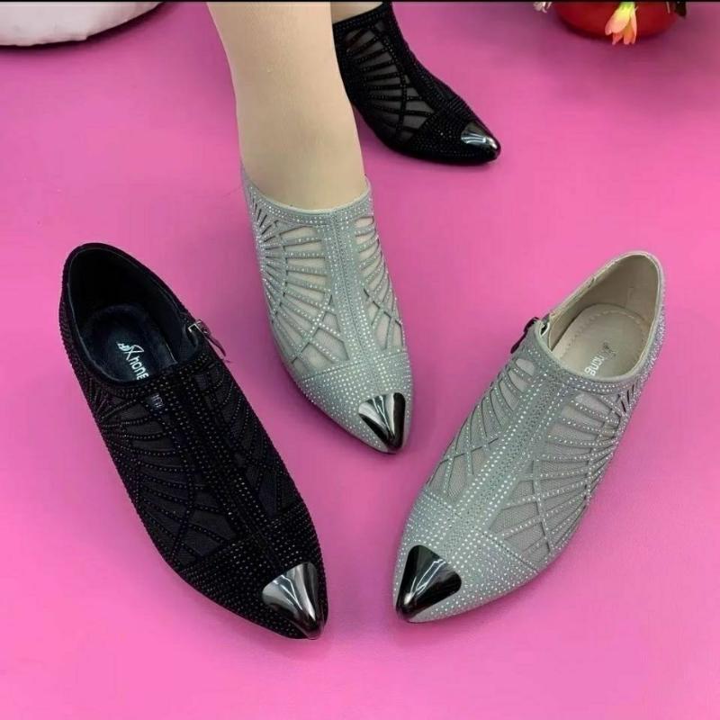 Hollowed Out Mesh Yarn High Heeled Sandals Water Diamond Breathable Low Heel Pointed Head New Fashion Summer