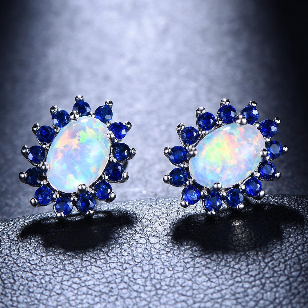Personalized Oval Edged Diamond Studded Earrings with Small Diamonds