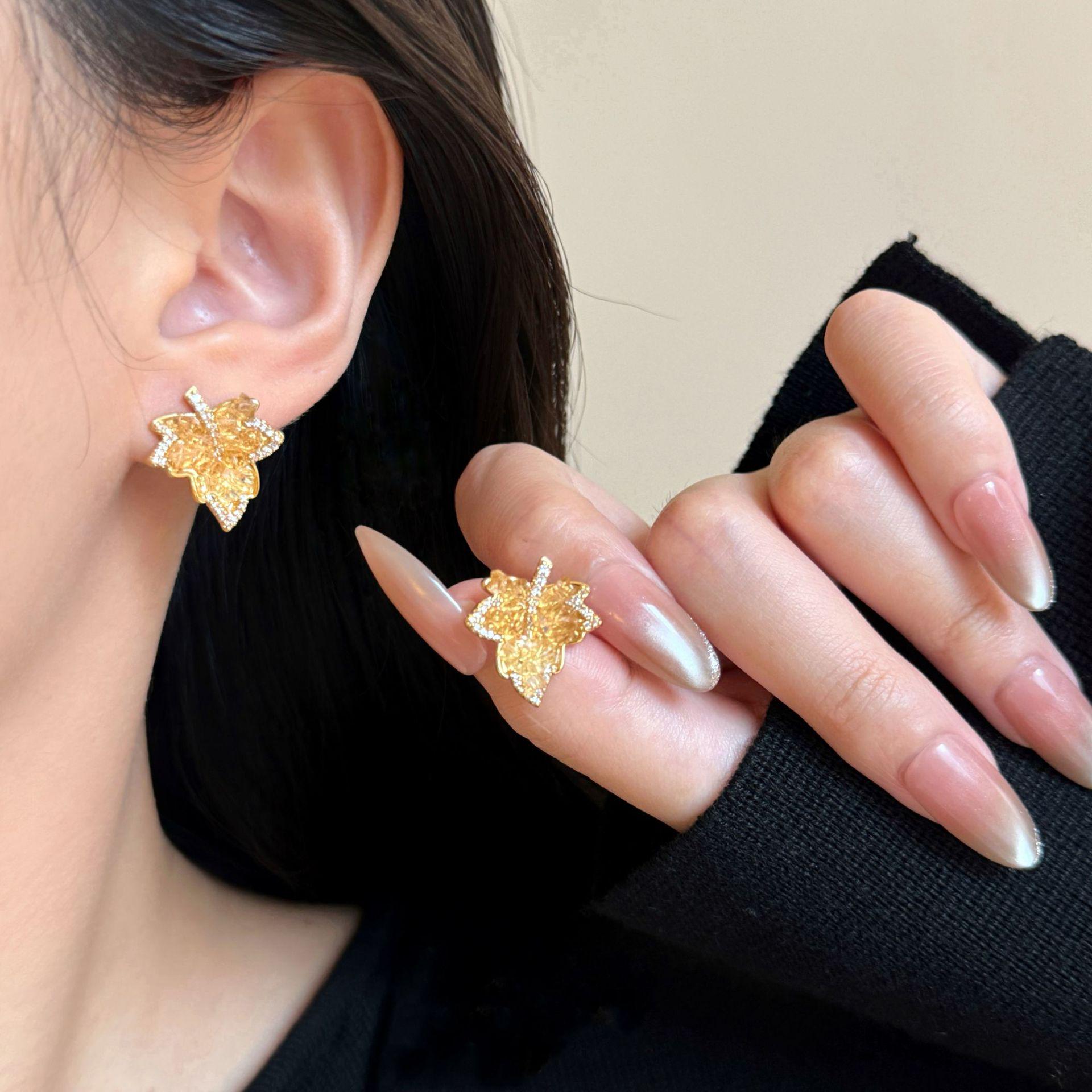 14k Gold Plated Silver Zircon Leaf Earrings - Luxury Stud Set