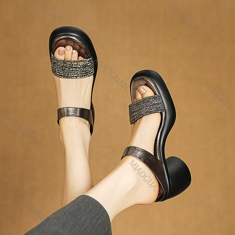 Fashion Rhinestone Sandals Summer Shoes for Women Outside Wear Open-toe Slippers Fashion Thick Bottom High Heels Soft Leather Sandales