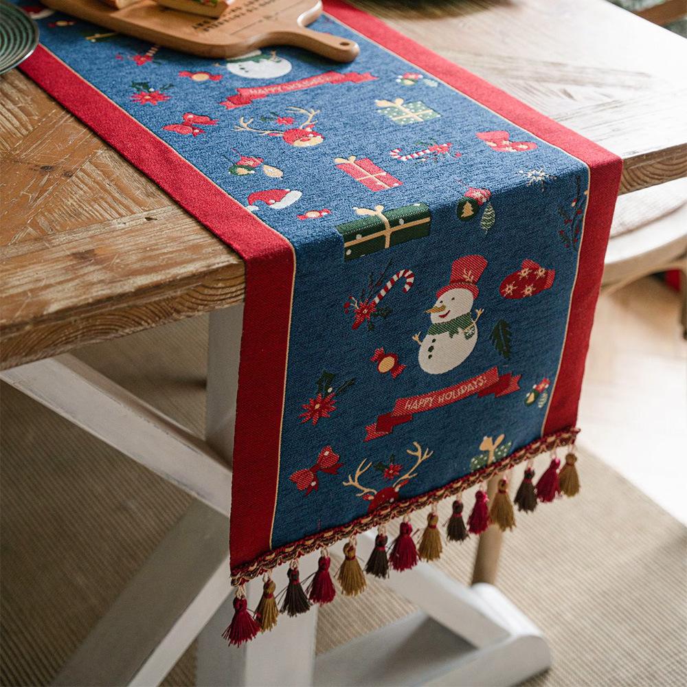 Nordic American Christmas Tablecloth and Runner Set