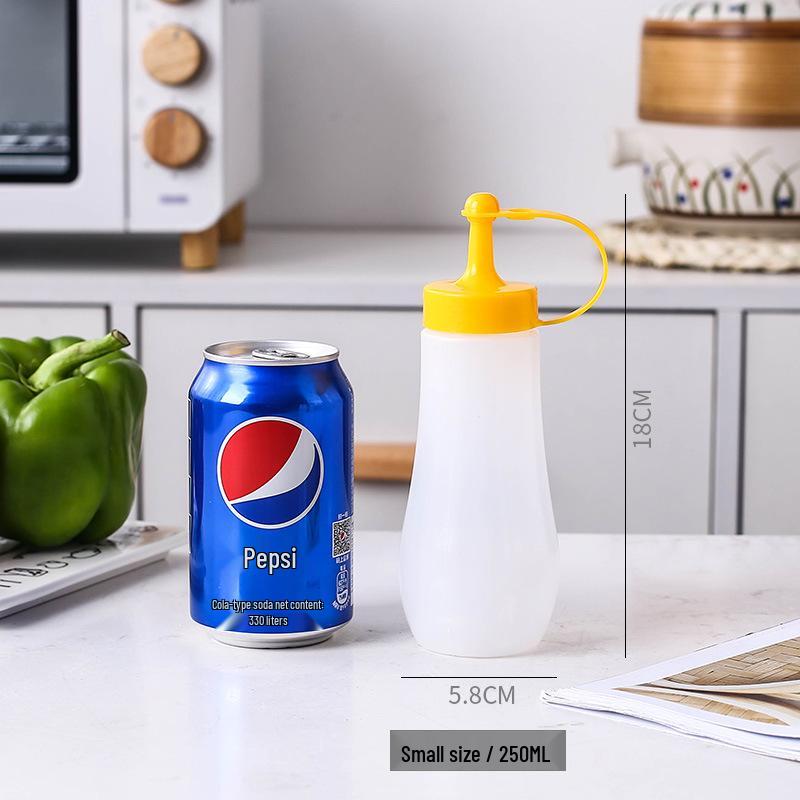 Household Squeeze Oil Bottle - Pointed Mouth for Kitchen Seasoning, Tomato Jam, Salad, or Commercial Use.