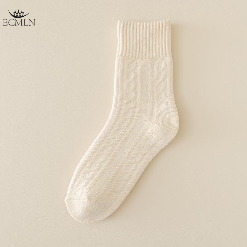 Women's Mid-tube Socks Autumn and Winter Thick Warm Terry Socks Retro Hemp Pattern Solid Color Women's Socks