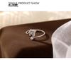 Bague de luxe pour femme Banyan Tree en argent avec nom de famille - Design personnalisé haut de gamme pour l'index