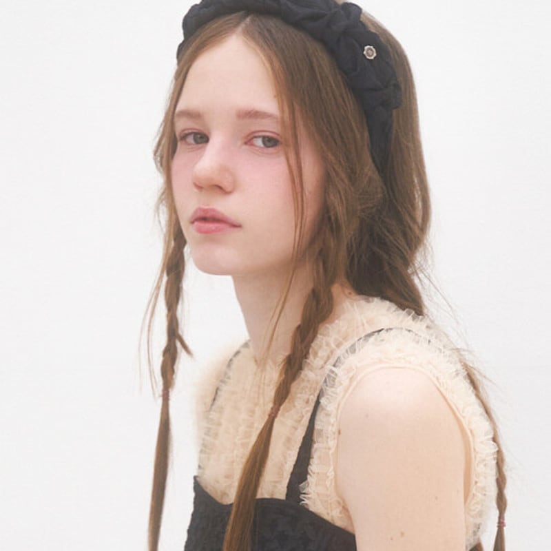 Коричневая шляпа [повязка на голову] Черная Black