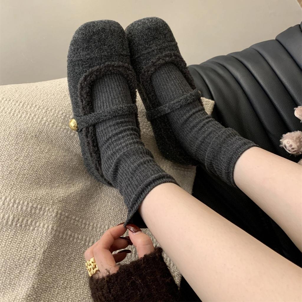 Retro Gentle Fairy Fluffy Shoes Female 2025 Autumn and Winter New Outer Wear Korean Version Flat-bottomed Velvet Mary Jane Single Shoes