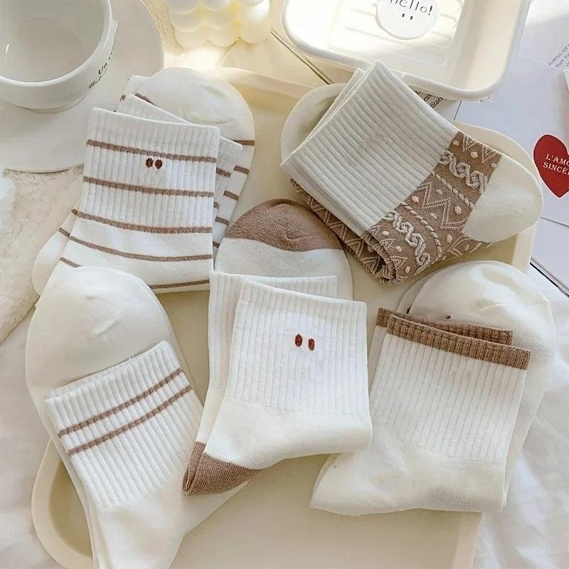 5 Pairs Cute Smiling Print Socks, Comfy & Soft Crew Sports Socks, Women'S Stockings & Hosiery