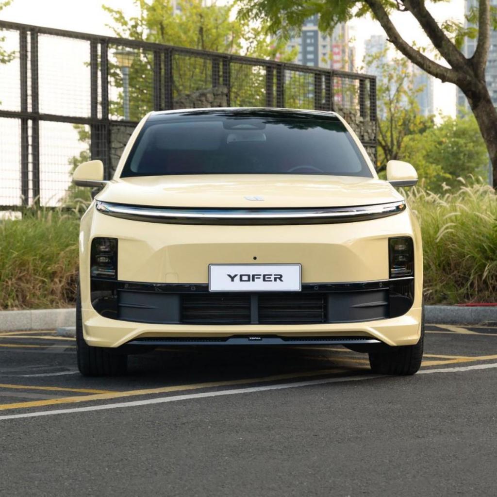 Compatible with Li Auto L9: YOFER body kit including front bumper, side skirts, rear wing, rear lip, rear bumper, corner protectors, front splitter.