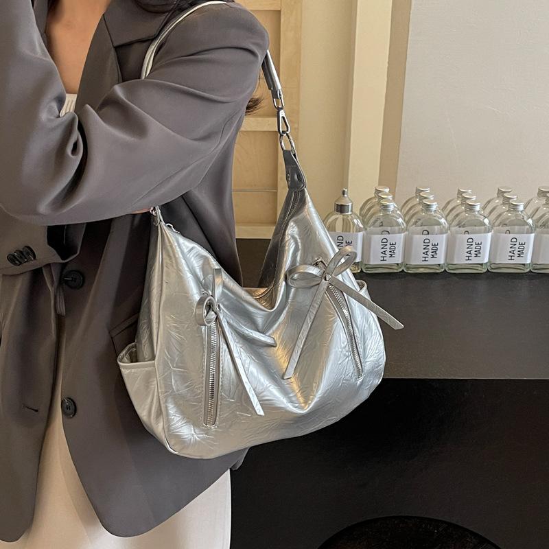 Fashion women's bag large capacity tote bag new simple shoulder commuter messenger bag