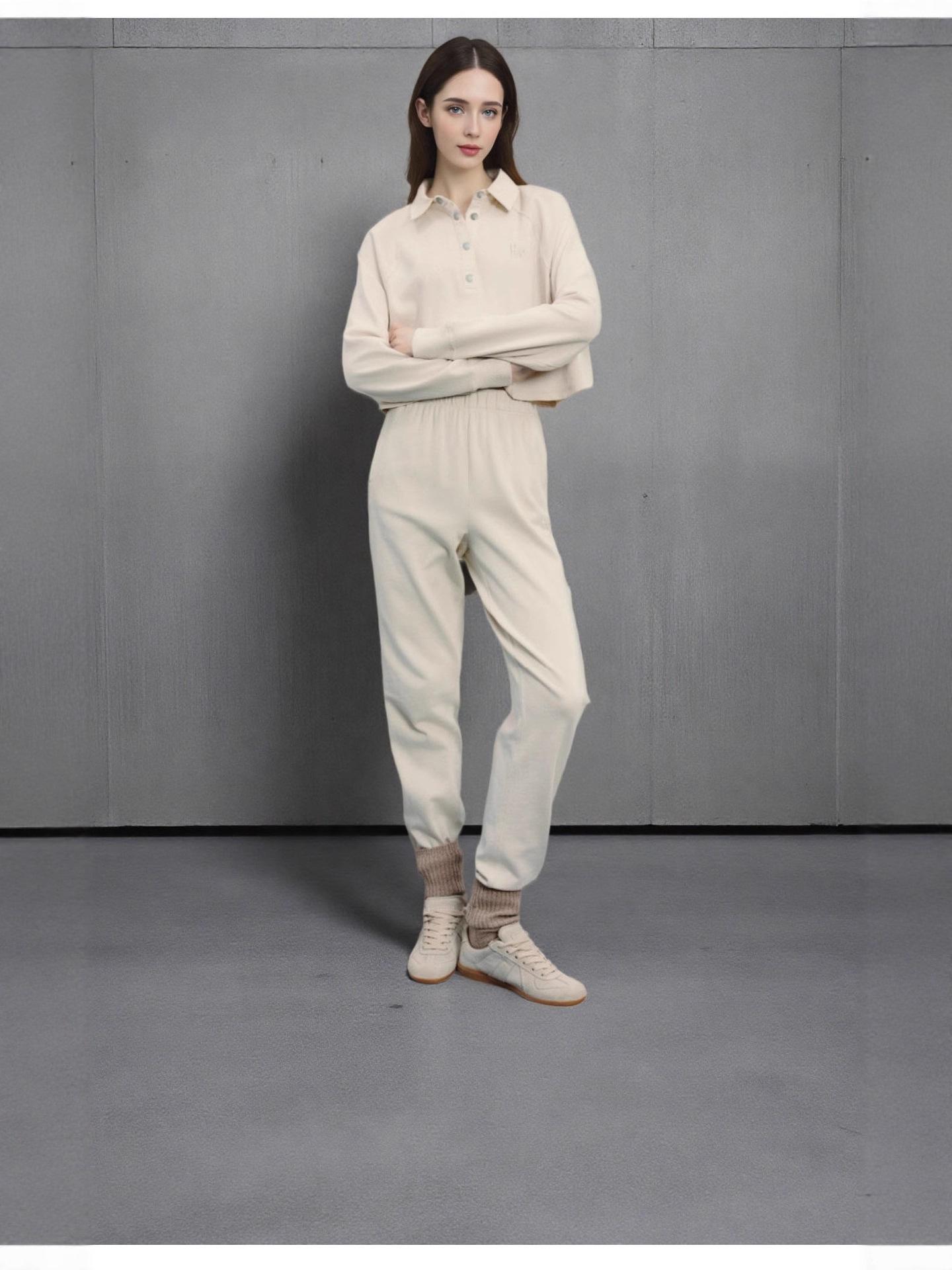 

Women s Sporty Polo Sweatshirt & Sweatpants Set - H Family 2025 Autumn Collection (No Hang Tag) L абрикосовий