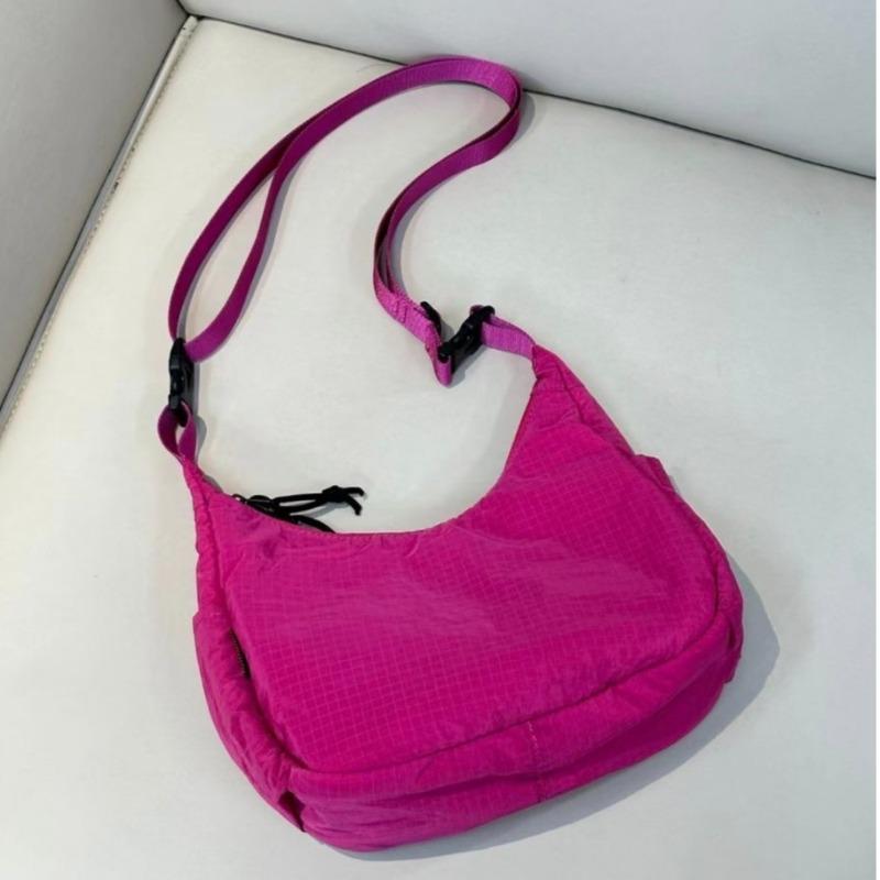 

Одноплечевая Ручная Сумка-пельмень Простая и Универсальная Вместительная Сумка-тоут для Поездок через Плечо красный