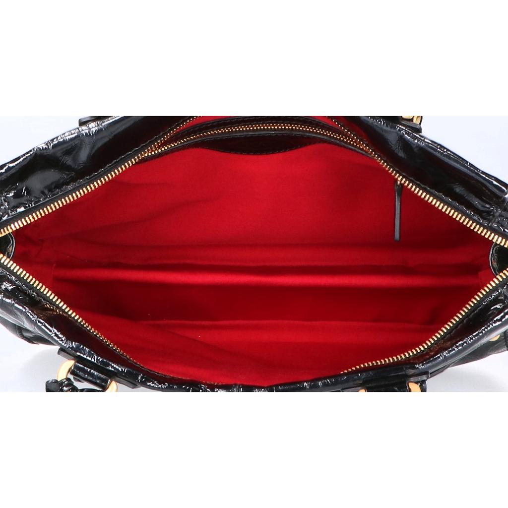 TOD'S [Beautiful condition] Patent leather Handbag blackUsed