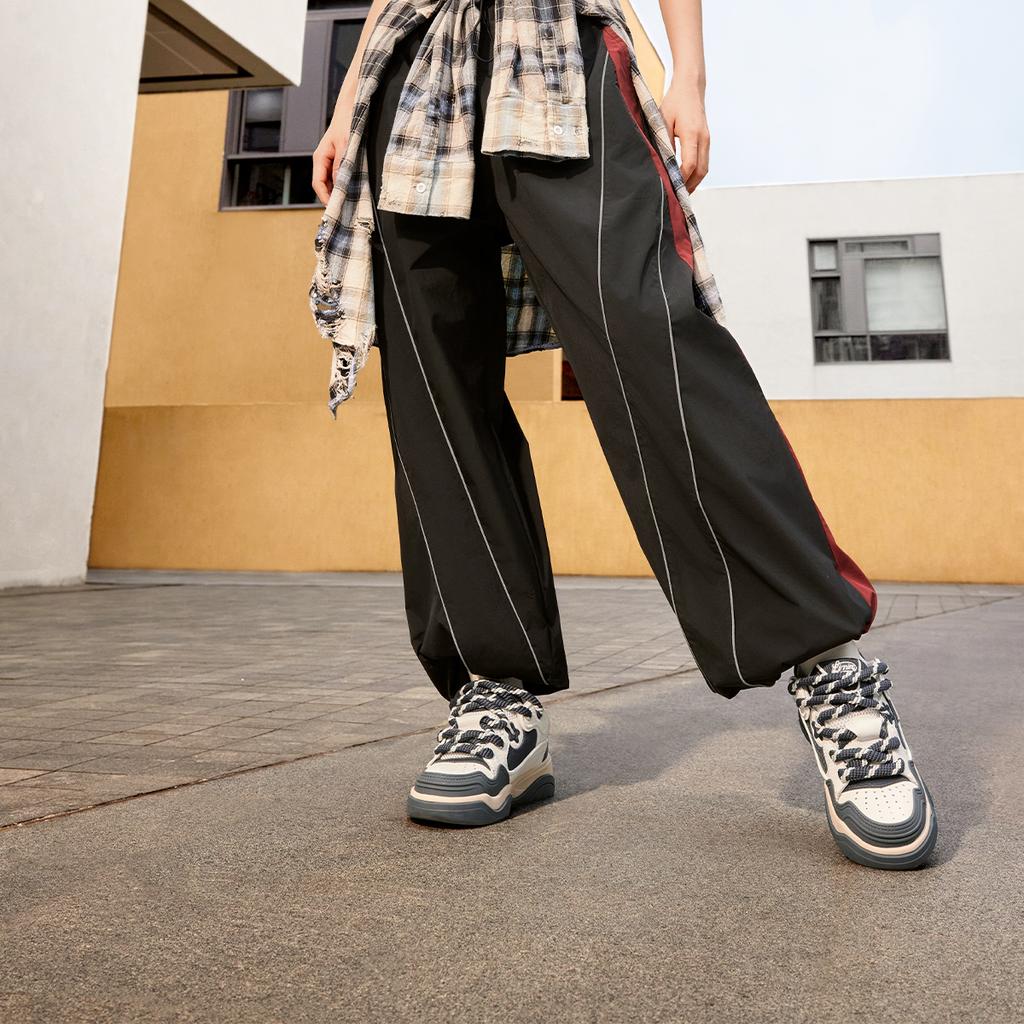 Li Ning Journey 2.0 Cushioning Breathable Height Increasing Low top Skateboard Shoes Women's White Black AGCU092-7