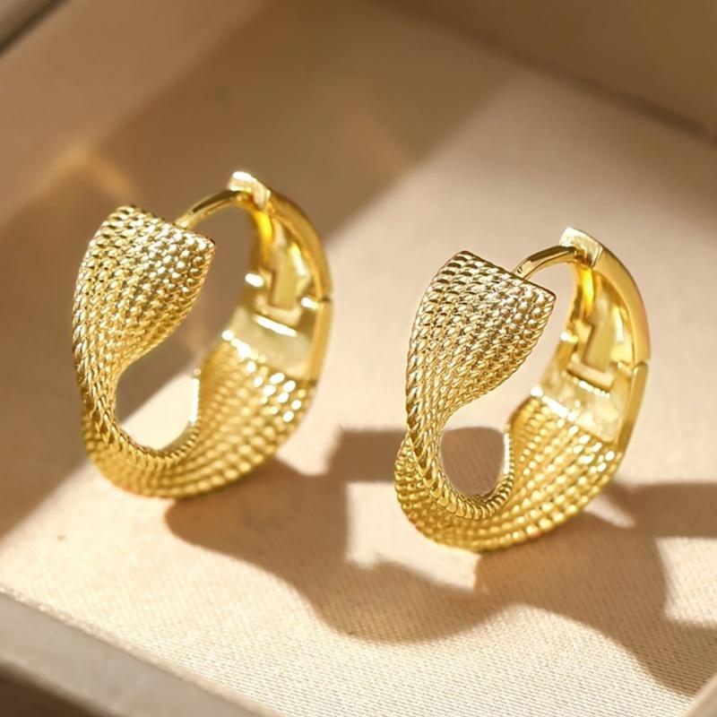 

CAOSHI Unique Twisted Hoop Earrings for Women Two Color Available Temperament Engagement Ceremony Accessories Fashion Zircon