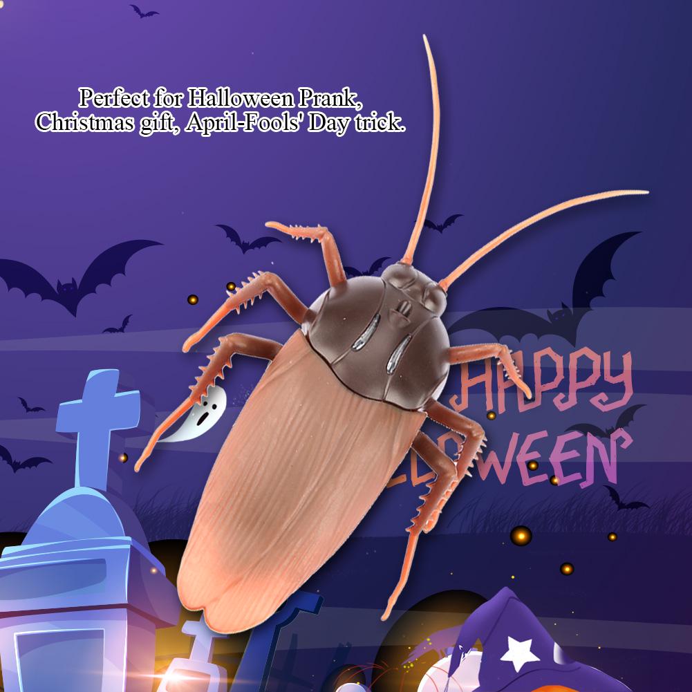 Remote Control Cockroach Toy Fake Crawling Prank Gadget for with Infrared Control for Halloween Christmas Day