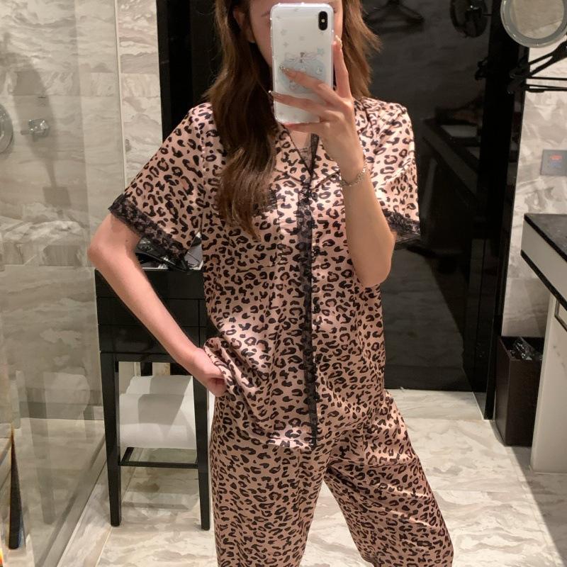 1011 summer ice silk pajamas women's high-end short-sleeved shorts and trousers three-piece set can be worn outside loungewear