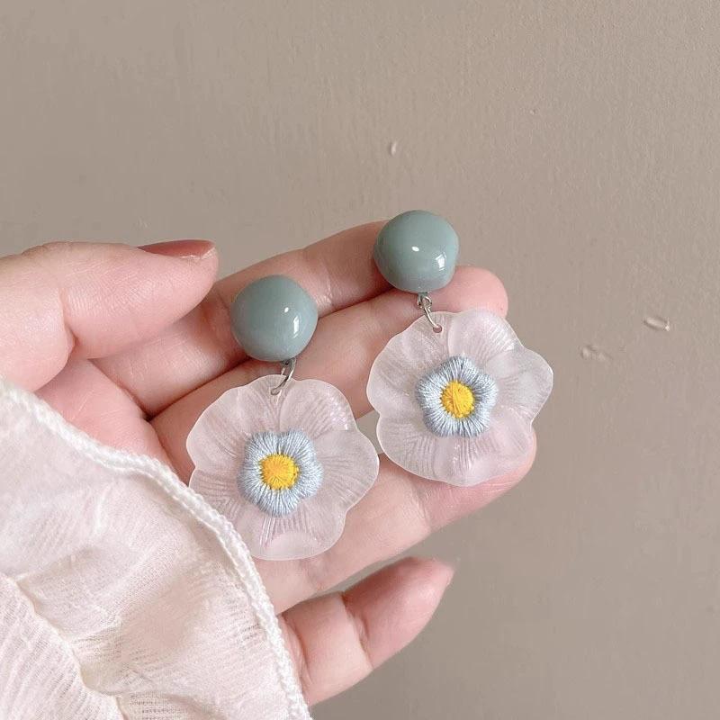Transparent Flower Drop Earrings for Women Exquisite Frosted Floral Dangle Earrings Vintage Sweet Versatile Jewelry Gift 2025