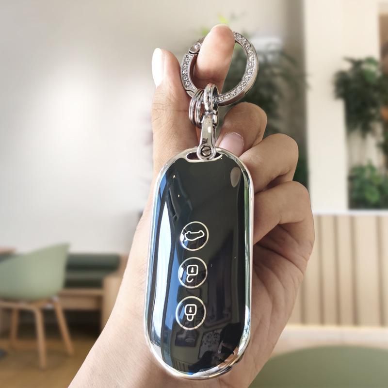 AITO M5 & M7 Seres Car Key Cover - Premium Buckle Design for Men & Women
