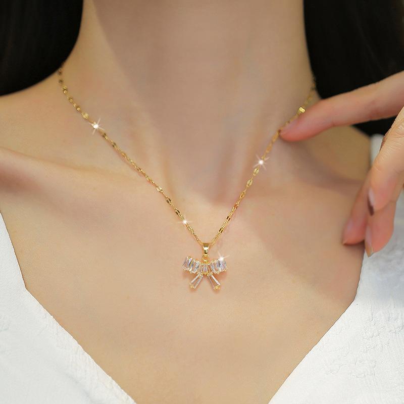 Necklace Earrings Set Light Luxury Full Diamond Bow T Zirconium Personality Banquet Earrings Necklace