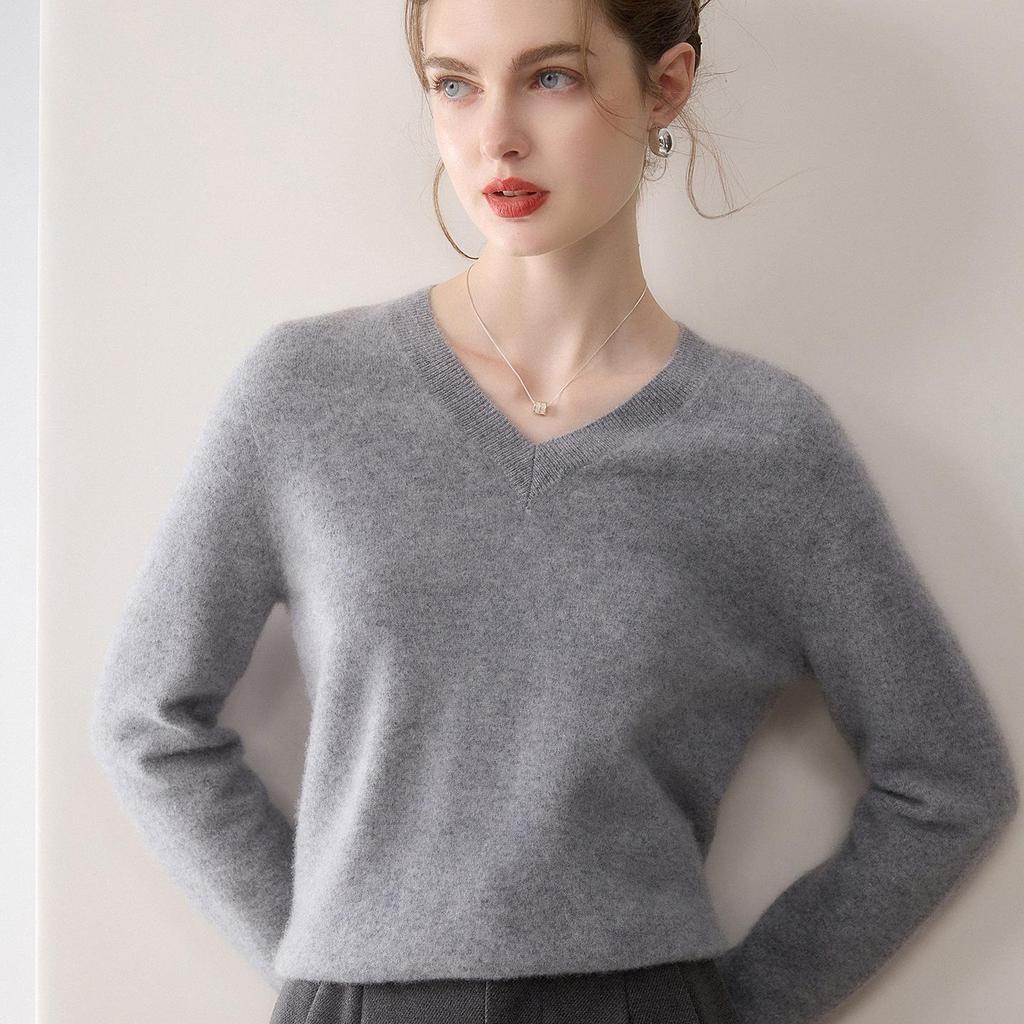 Minimalist Women's Pure Cashmere V-Neck Loose Knit Sweater - Early Autumn Pullover Top
