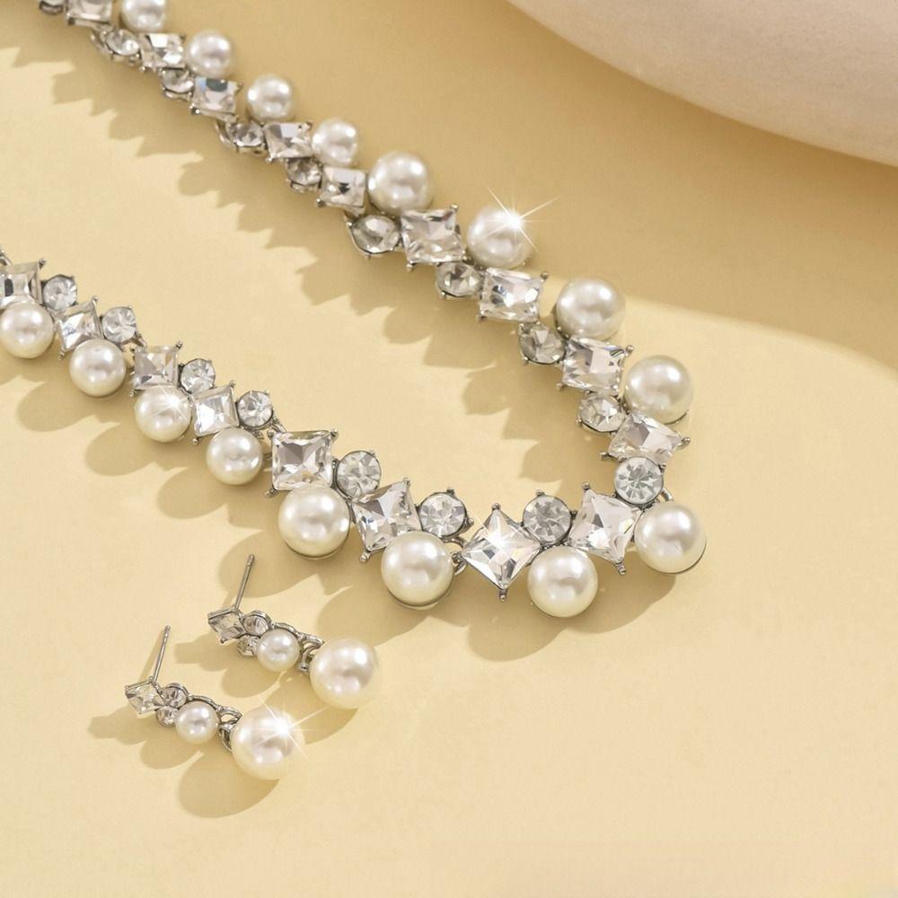 Multi-layer Pearl Jewelry Set Sparkling Pearl Dangle Earrings Fashion Pearl Necklace  Daily