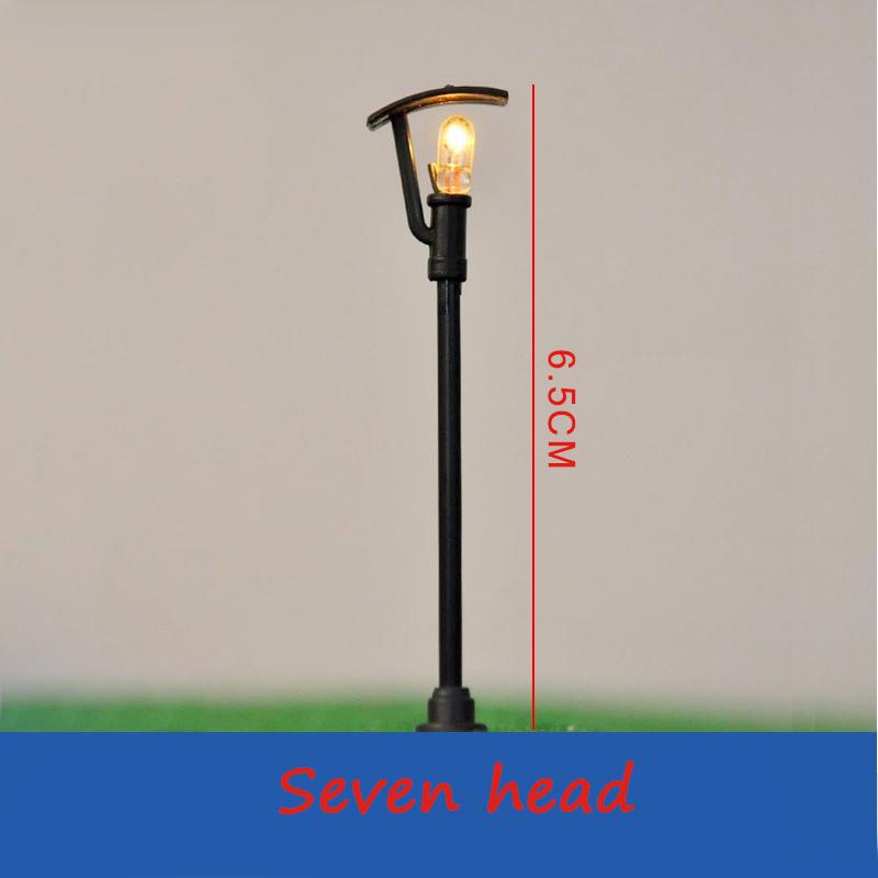 

5pcs 6.5cm Model Led Lamppost Dollhouse Miniature Lamps Street Light Garden Light Scale Model Toy
