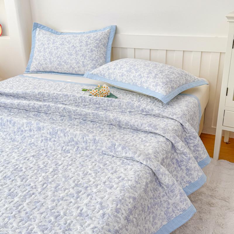 1Pc Purple Flower Quilted Bedspreads For Bed Thick Patchwork Blanket Single/Queen/King Floral Style Quilted Duvet Soft Bedspread