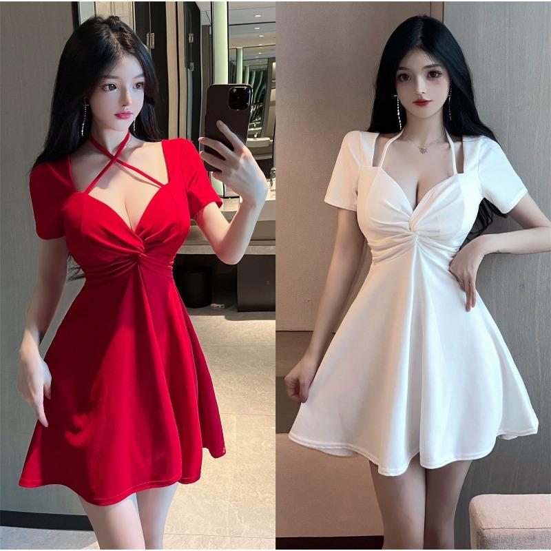 Summer New Niche Temperament Sexy Cross-strap Short-sleeved Big Pendulum Slim-fitting and Thin Dress