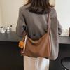 Premium Texture Large Capacity Tote Bag Fashion Retro Trend Shoulder Bag Daily Commute Messenger Dumpling Bag Wholesale