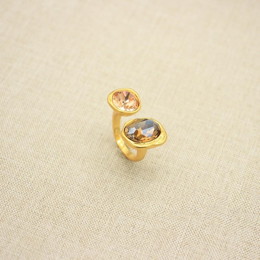 

Metal Geometric Open Rings Rhinestone Contrasting Champagne Color Stone Crystal Geometric Ring Handmade Vintage Cuff Rings