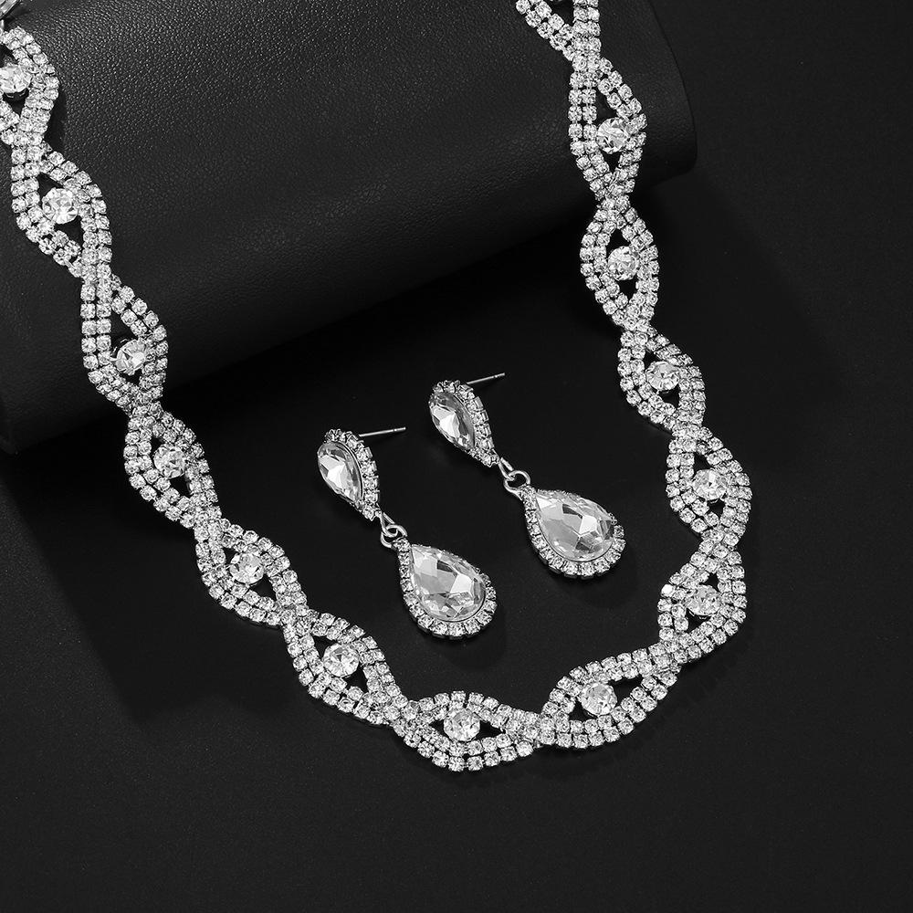 Trendiges Brautset: Perlen Strass Halskette, Ohrringe, Armband, Ring