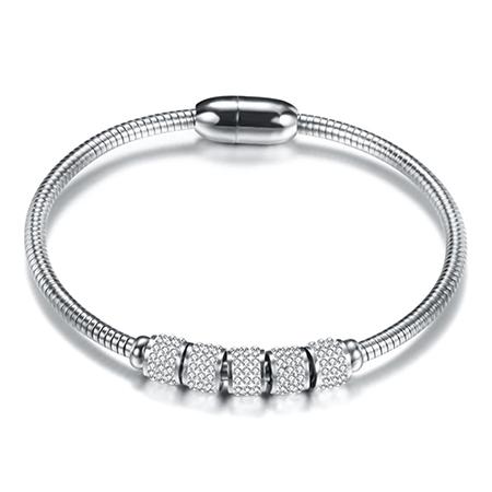 

New Style Heart Crystal Charm Bracelet Bangles Magnet Clasp with Snake Chain 316L Stainless Steel Women Wedding Jewelry