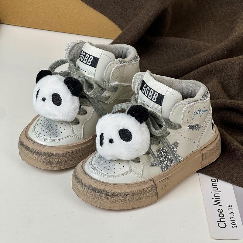 

Милые мультяшные детские кеды с пандой, зимние новые, обувь для девочек-одноклассниц в стиле кэжуал, модные лакированные кеды 26-30 yards whole hand 5 pairs starting batch бежевый