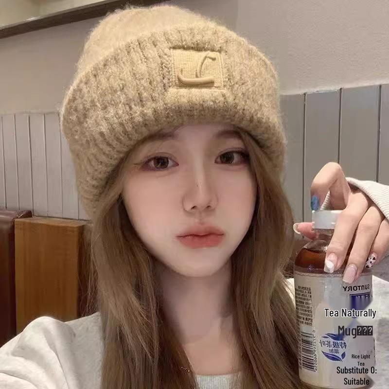 Newcomer Discount: Cozy Autumn/Winter Beanie - Face Slimming, Knitted with Earflaps