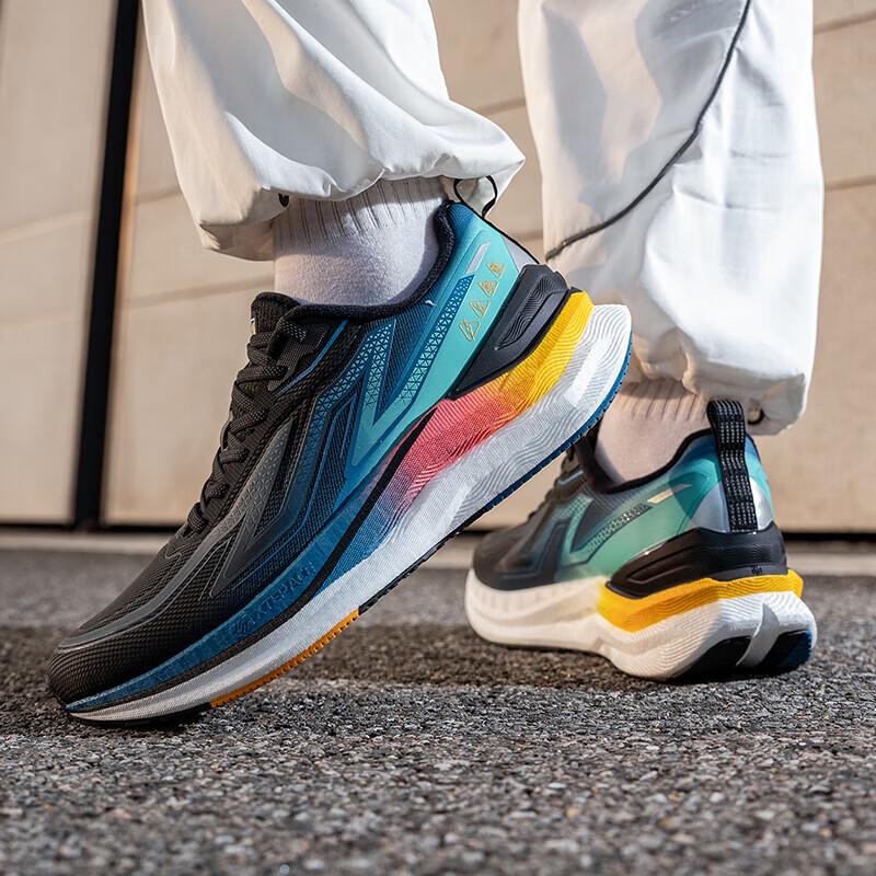 XTEP Men s Fitness & Running Shoes 41