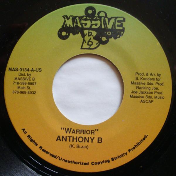

7-дюймовая пластинка ANTHONY B - Warrior MAS0134AUS Massive B US Регги, Ска и Даб Б/У