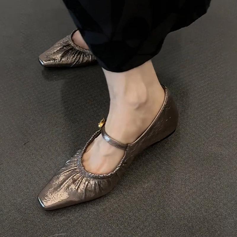 Cowhide version~ French Xiaoxiangfeng retro square head pleated one-word buckle with Mary Jane shoes women's shallow commuting shoes